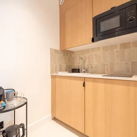 Luxury - Louvre, Palais Royal - Cia *