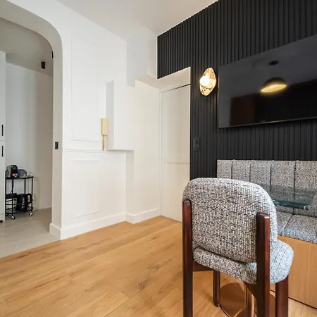 Apartamento Luxury - Louvre, Palais Royal - Cia